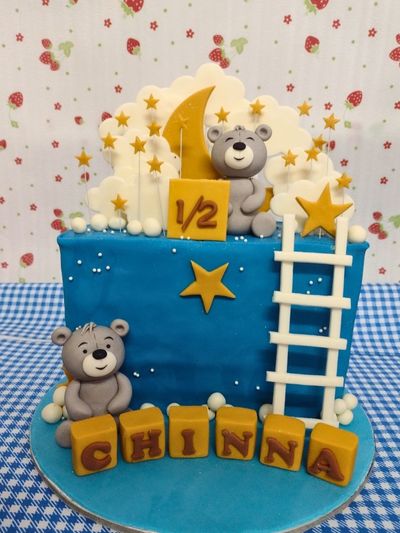 Blue moon Half way cake