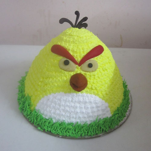 Angry Bird Shape Cake