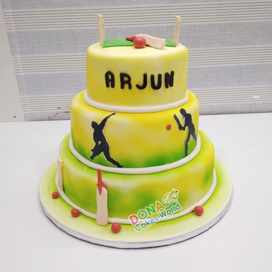 Cricket Theme Cake