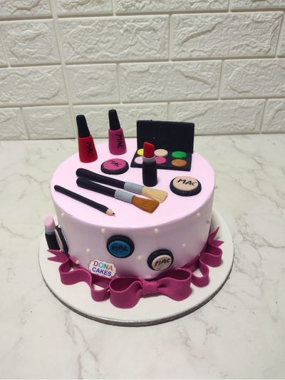 Fashion Cake